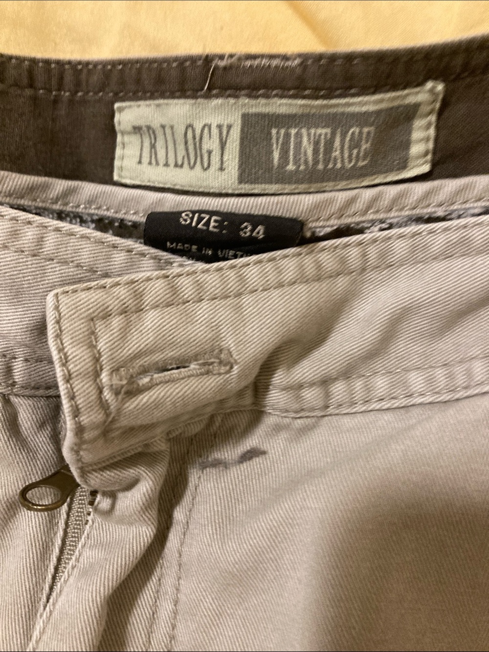 Men's Cargo Shorts — Light Gray